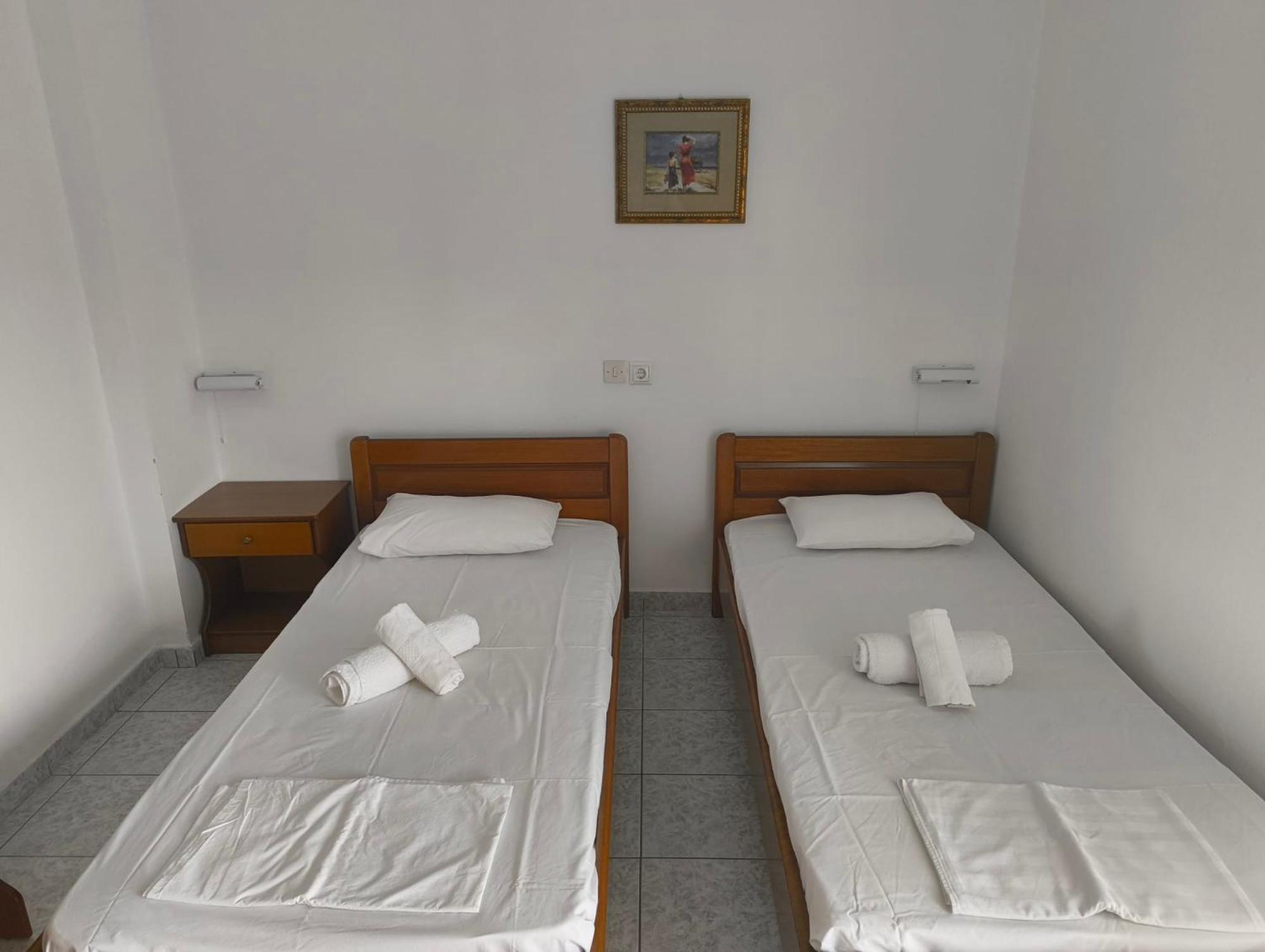 Plexidas Apartments Paralía Skotínis Εξωτερικό φωτογραφία